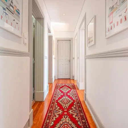Апартаменты Portucale ! Deluxe 3 Bedroom In Arroios Лиссабон
