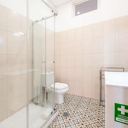 Апартаменты Portucale ! Deluxe 3 Bedroom In Arroios *