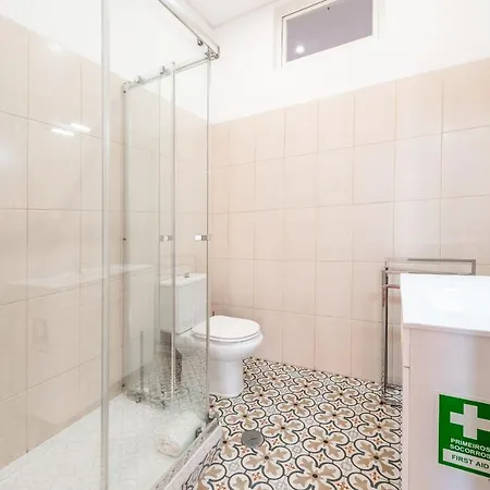 Portucale ! Deluxe 3 Bedroom In Arroios *