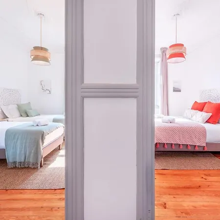 Apartment Portucale ! Deluxe 3 Bedroom In Arroios Lisbon