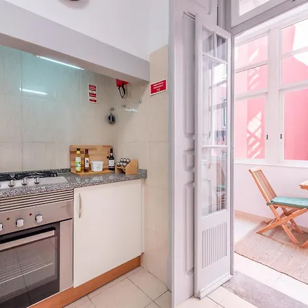 아파트 Portucale ! Deluxe 3 Bedroom In Arroios *