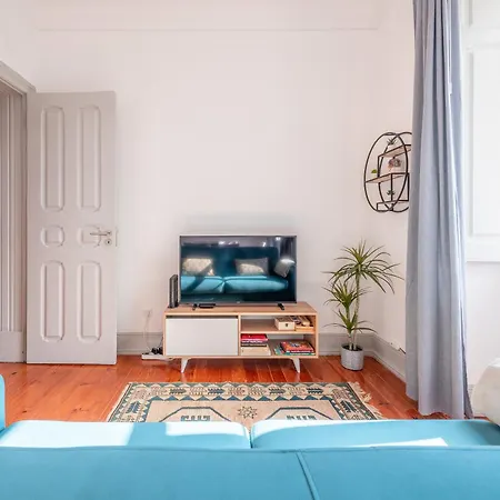 Portucale ! Deluxe 3 Bedroom In Arroios *