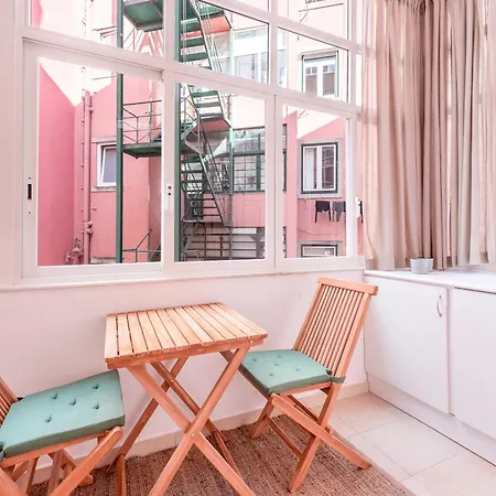 Portucale ! Deluxe 3 Bedroom In Arroios * Lisboa