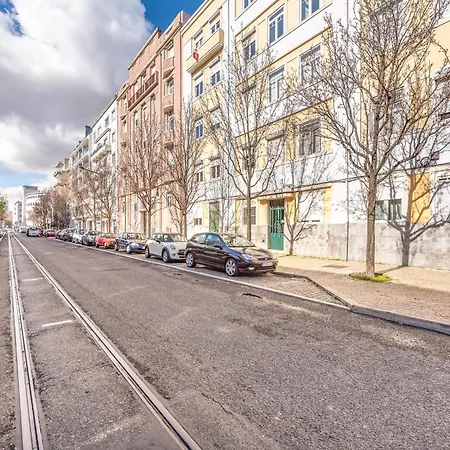 Portucale ! Deluxe 3 Bedroom In Arroios * Lisboa