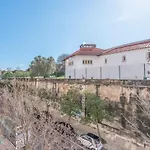 Portucale ! Deluxe 3 Bedroom In Arroios Apartament *