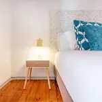Portucale ! Deluxe 3 Bedroom In Arroios Apartament *