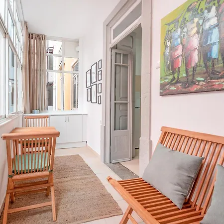 Apartament Portucale ! Deluxe 3 Bedroom In Arroios Lizbona